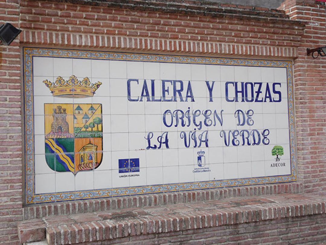 Panel de entrada a Calera y Chozas