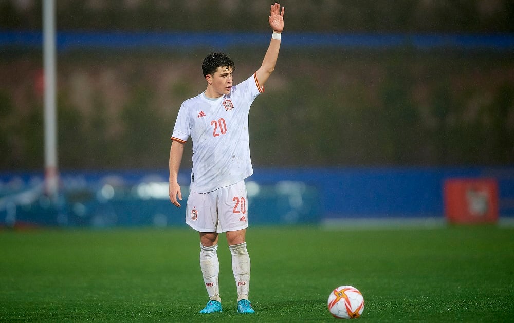 LA NUCIA, SPAIN - MARCH 23: Pablo Torre Carral of Spain ai during the UEFA Under19 European Championship Qualifier match between Spain U19 and Austria U19 at Estadi Olimpic Camilo Cano on March 23, 2022 in La Nucia, Spain. (Photo by Silvestre Szpylma/Quality Sport Images/Getty Images)