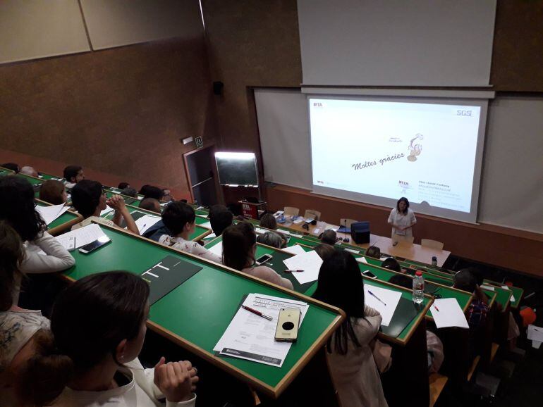 Una sessió al centre de Monells