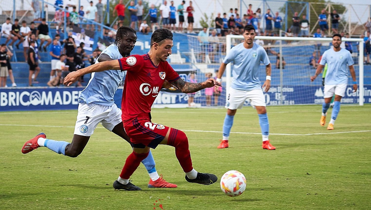 Alex Sancris en un partido de esta temporada con el Linares. / Foto: Five O&#039;Clock