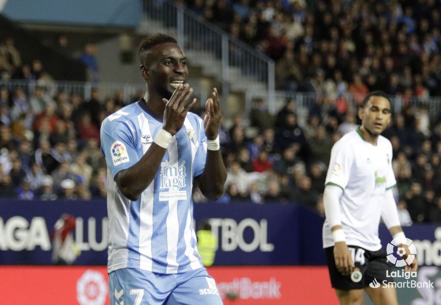 Lago Junior, durante el partido contra el Racing en La Rosaleda