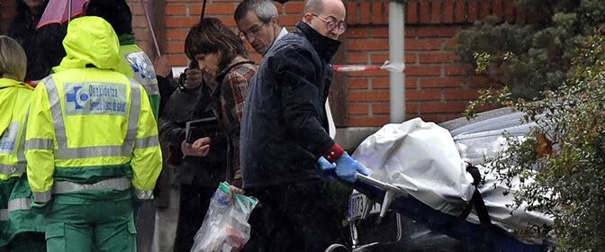 En la imagen, retirada del cadáver del empresario Ignacio Uria.