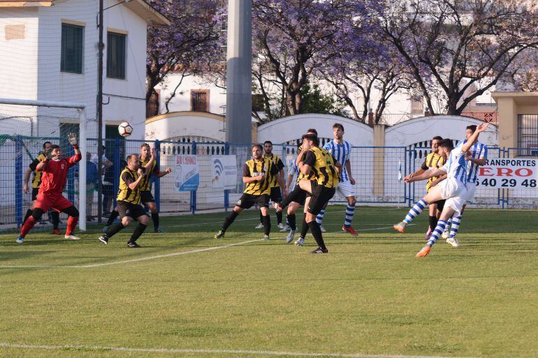 Morlán de volea marca el único gol del partido en La Juventud