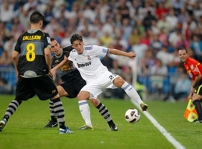 Özil, durante el partido ante el Espanyol