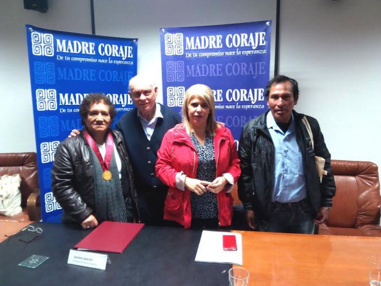 Imagen de la presentación de la memoria de 2015 de la Ong Madre Coraje