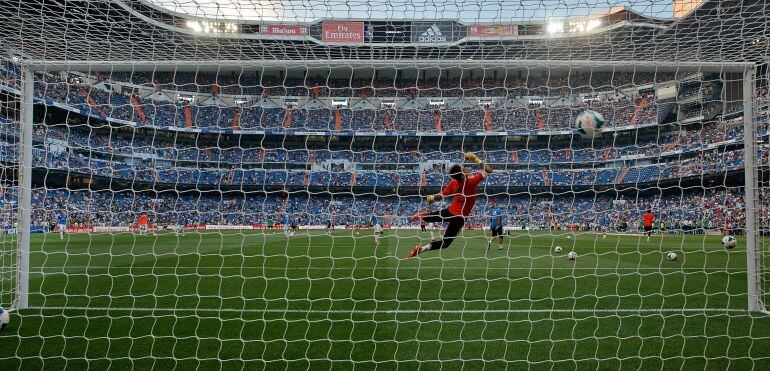 Un partido de Liga en el Santiago Bernabéu.