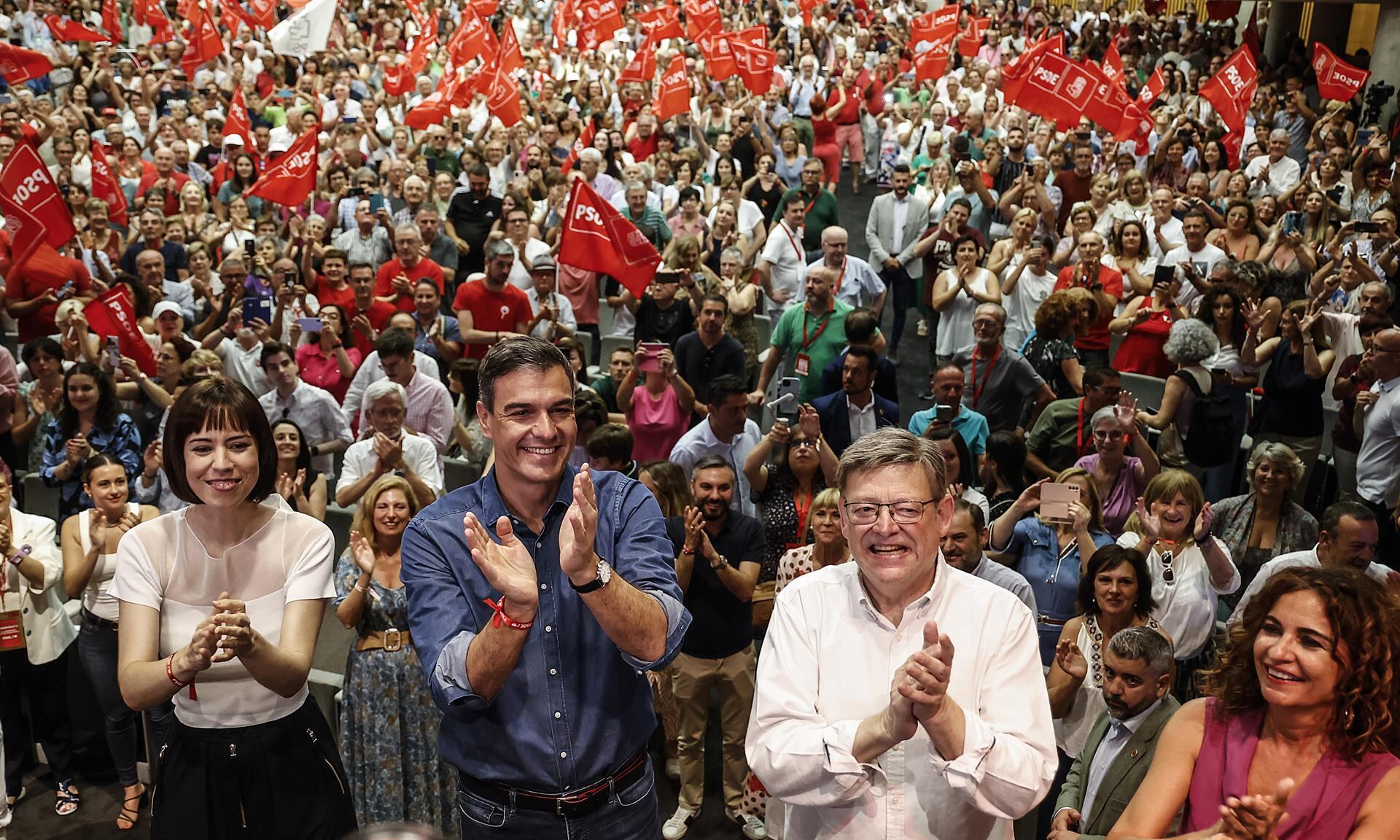 Diana Morant, Pedro Sánchez, Ximo Puig y María Jesús Montero, en una imagen de archivo