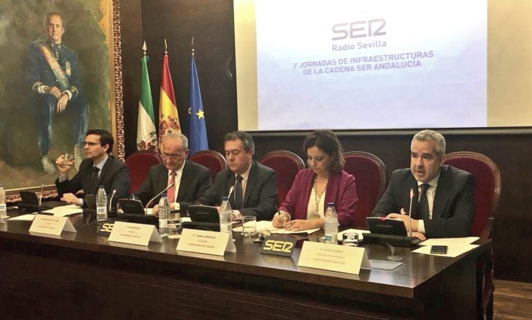 Ambrosio participando con los alcaldes de Granada, Málaga y Sevilla en las V Jornadas de Infraestructuras de la Cadena SER Andalucía