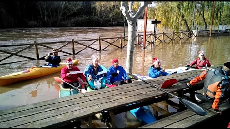 Los deportistas de Aranda de Duero y la Ribera felicitan las Fiestas de Navidad en El Banquillo de la SER