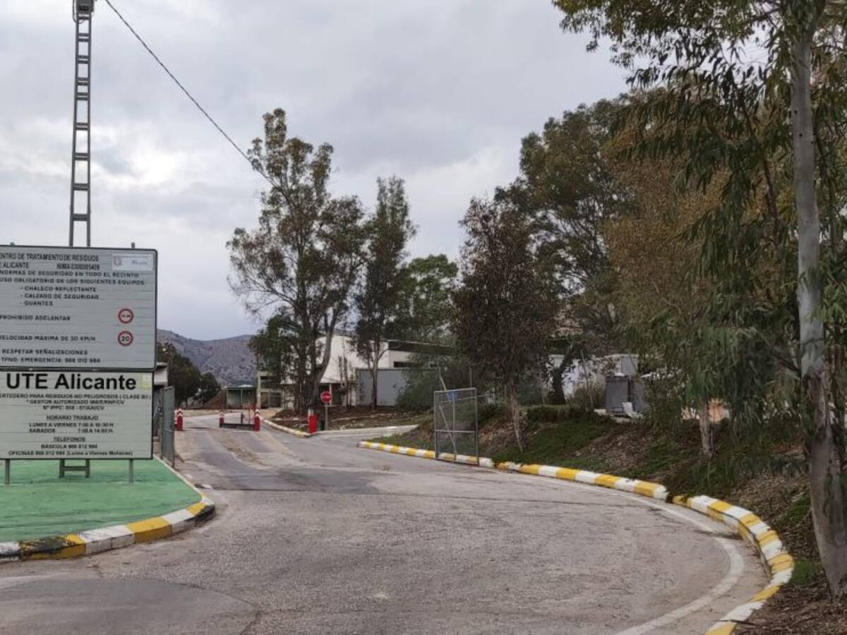 La Coordinadora Alicante Limpia advierte de posibles sanciones por no tener listo el Plan de Residuos Local