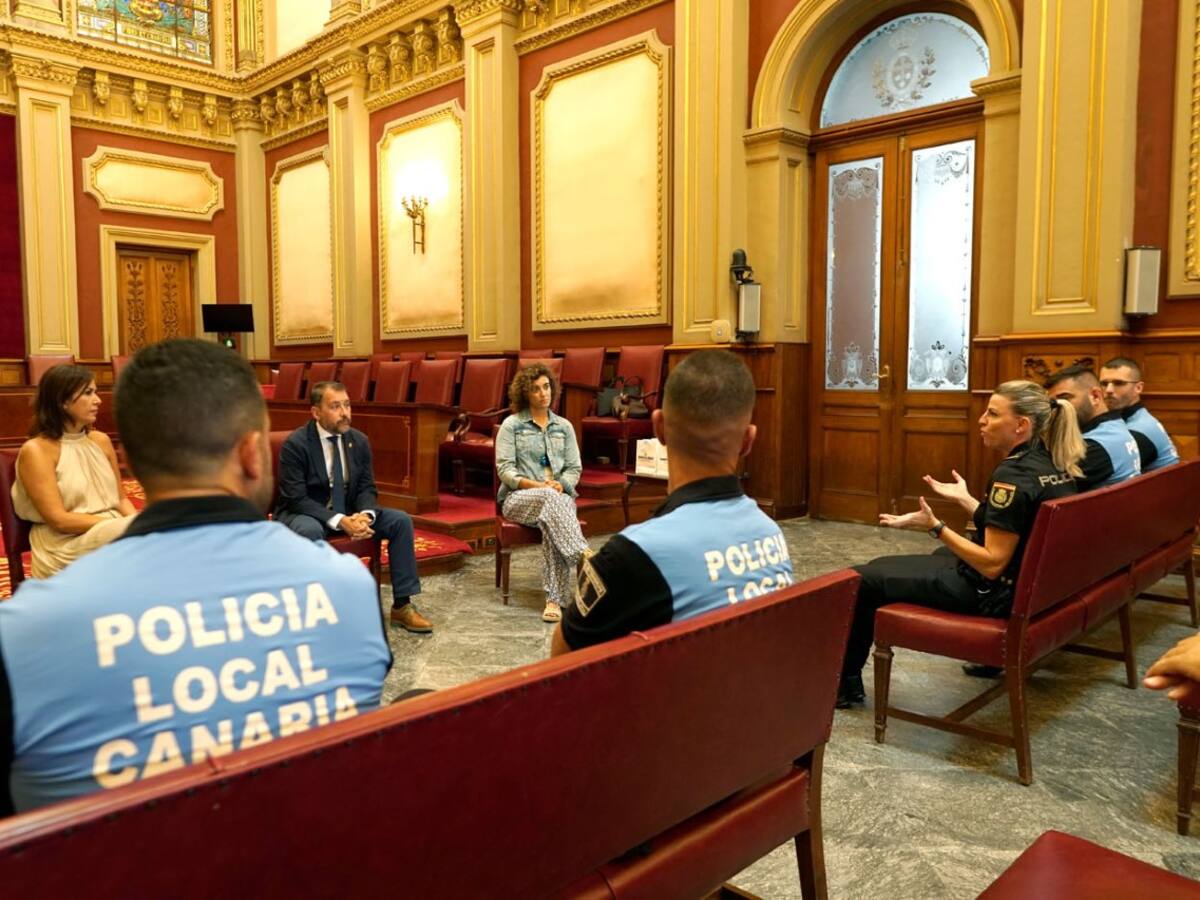 El Ayuntamiento felicita a los medallistas en los Juegos Mundiales de policías y bomberos