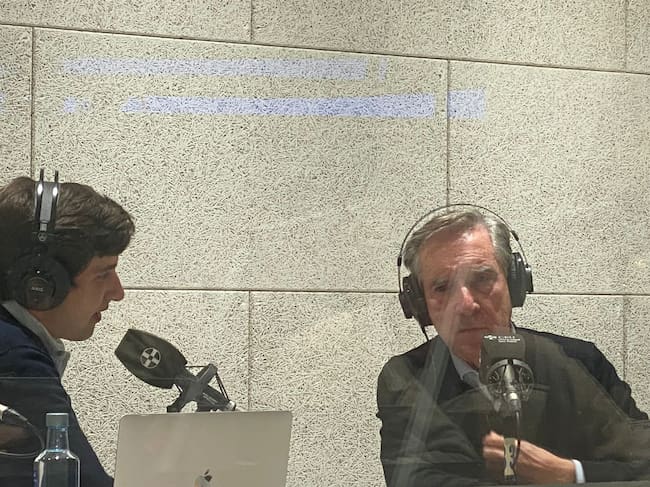 Otro momento de la entrevista de Fernando Ruiz a Iñaki Gabilondo