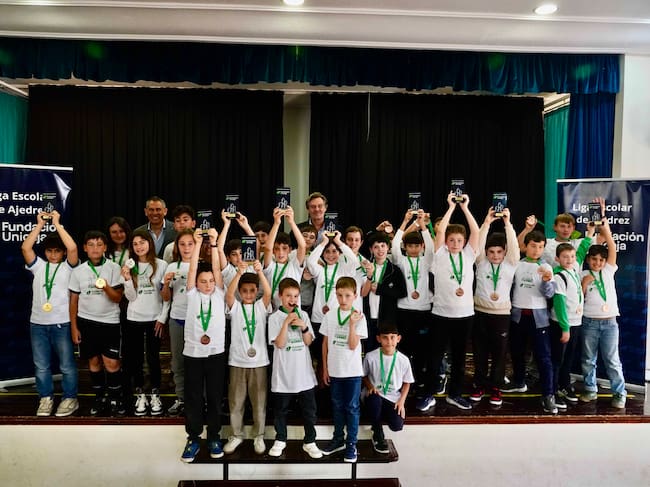 La VI Liga Escolar de Ajedrez de la Fundación Unicaja