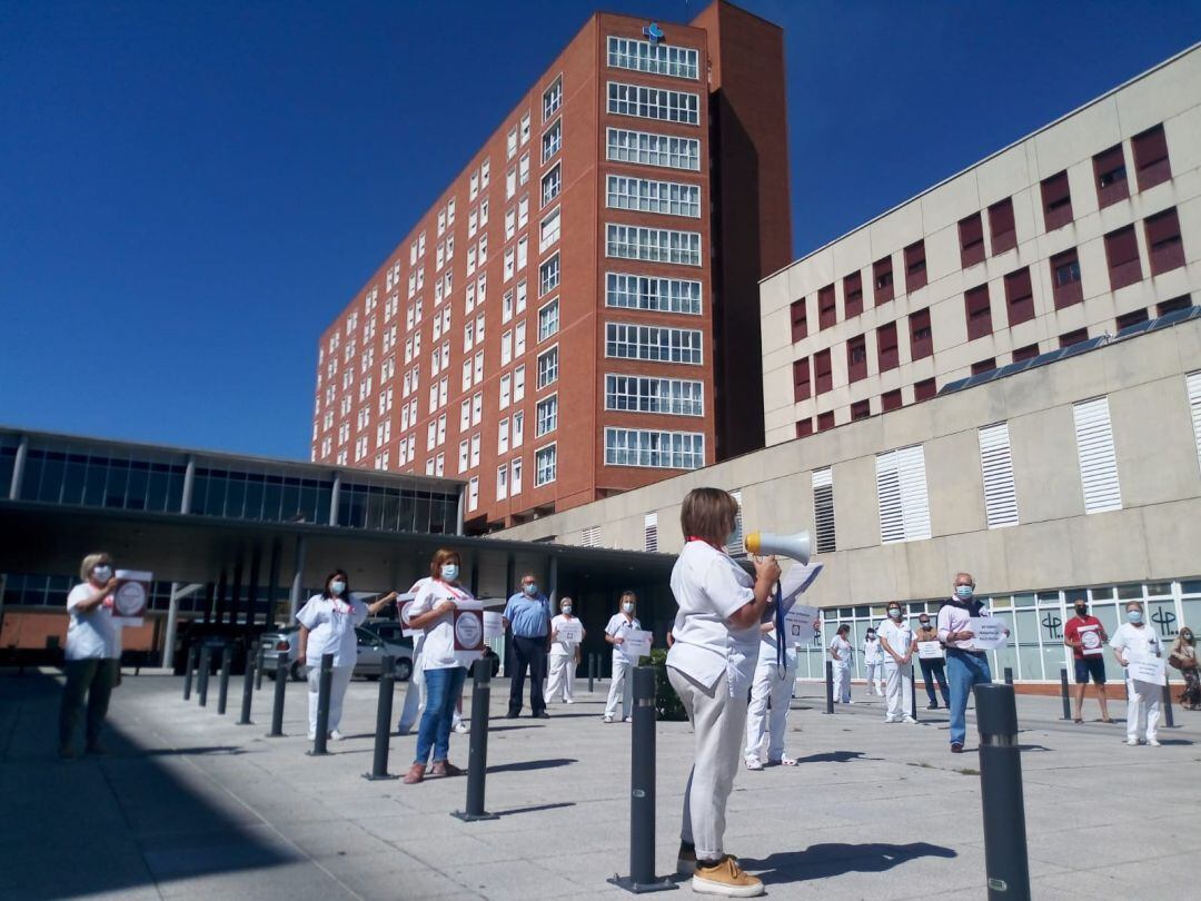 Imagen de archivo de una concentración de celadores en Palencia