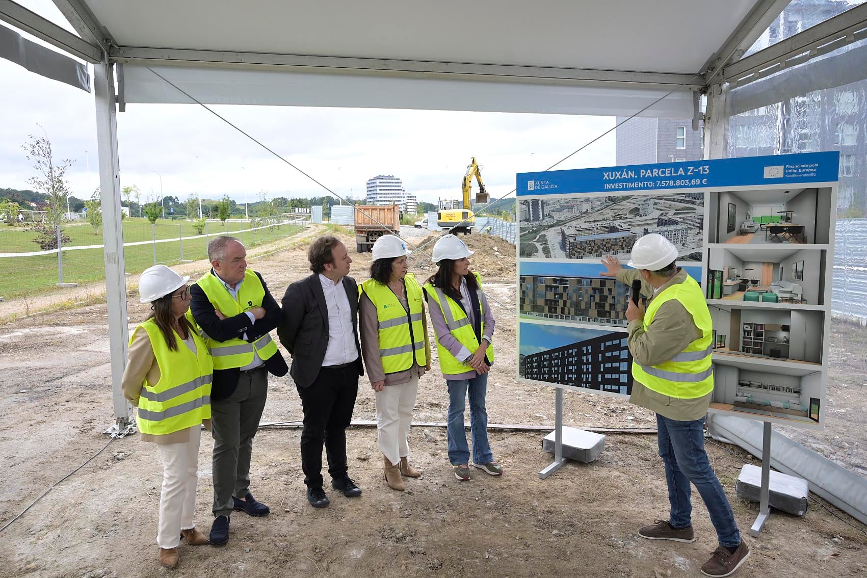 A Coruña
A conselleira de Vivenda e Planificación de Infraestruturas, María Martínez Allegue, xunto coa delegada da Xunta na Coruña, Belén do Campo, participa no acto de inicio das obras de construción de 40 vivendas en Xuxán
10/07/2024
Foto: Moncho Fuentes / AGN A Coruña 









