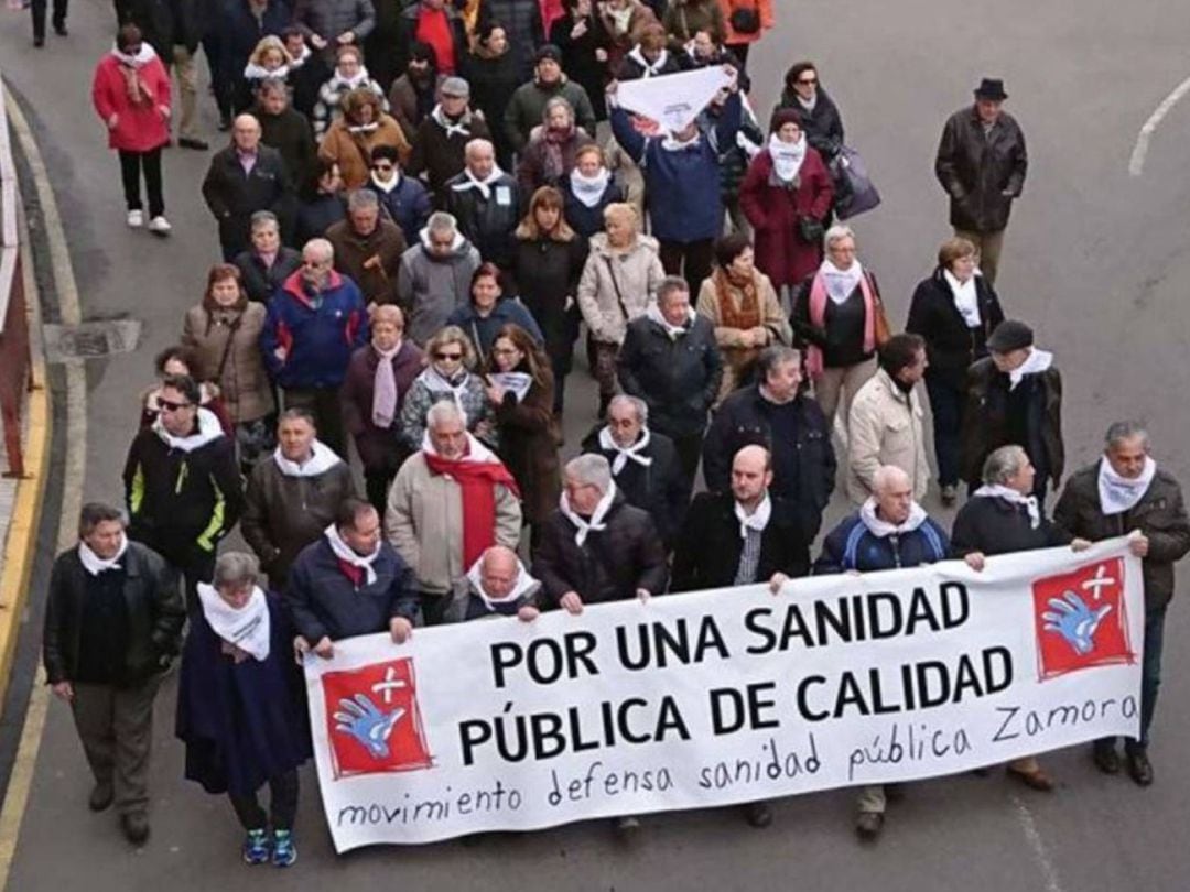 Manifestación del Movimiento en Defensa de la Sanidad Pública en Benavente