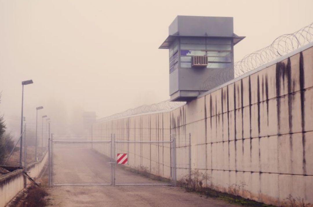 Once años y once meses de prisión para un hombre que maltrataba y retenía en casa a su pareja en Castelló