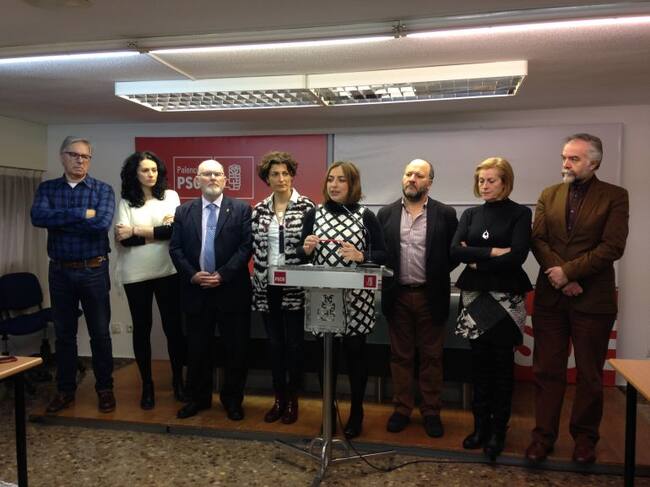 Grupo municipal socialista valorando el borrador de presupuestos del Ayuntamiento