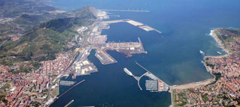 Vista panorámica del Puerto de Bilbao