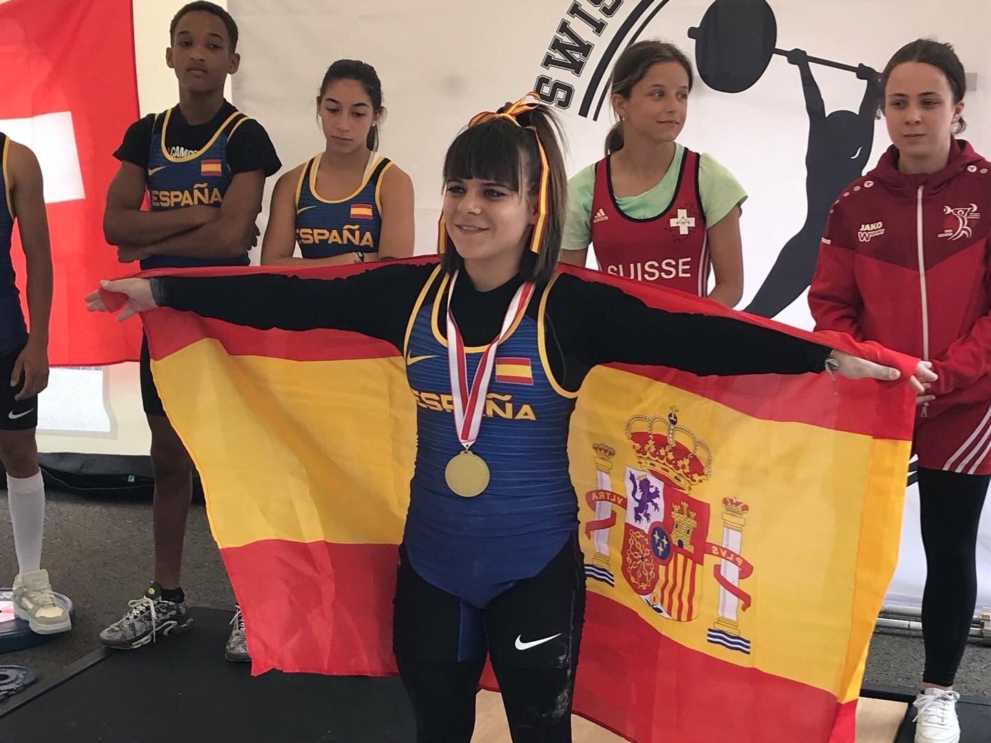 Lorena Vázquez, campeona de la Copa Suiza Internacional Sub 17 de Halterofilia