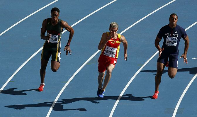 Bruno Hortelano, durante la carrera de los 200 metros