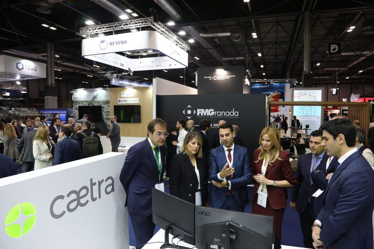 Cartagena muestra sus capacidades en tecnología de la defensa con el impulso de CAETRA en la apertura de FEINDEF