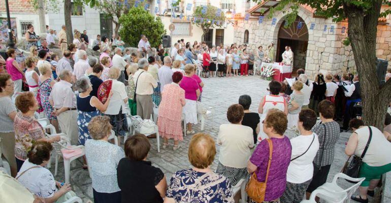El barrio de La Magdalena de Colmenar Viejo vive sus tradicionales fiestas