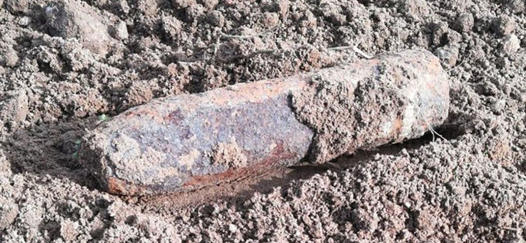 La Policía Local acordonó la zona hasta que llegaron los TEDAX.