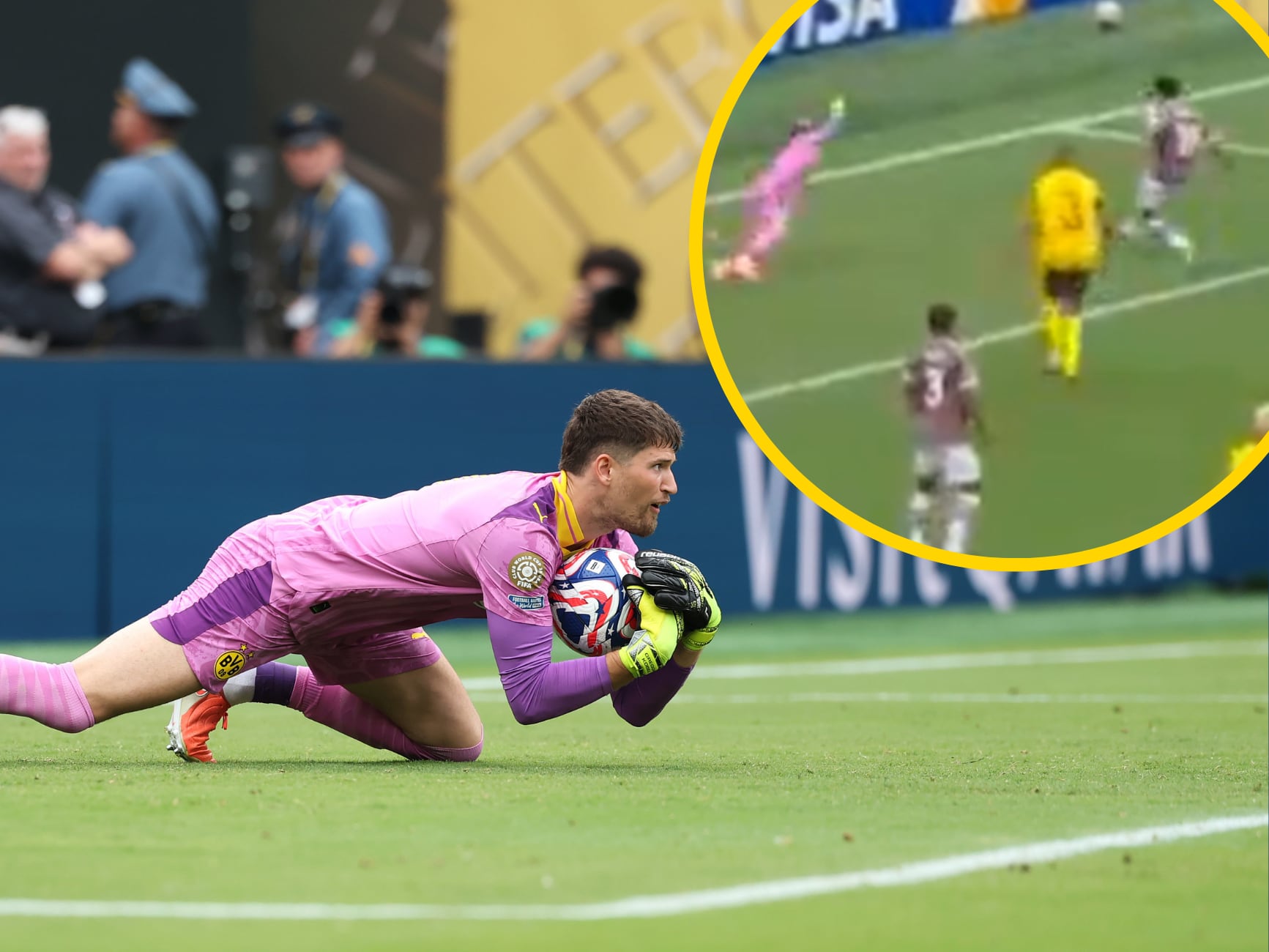 Kobel, héroe del partido contra Fluminense