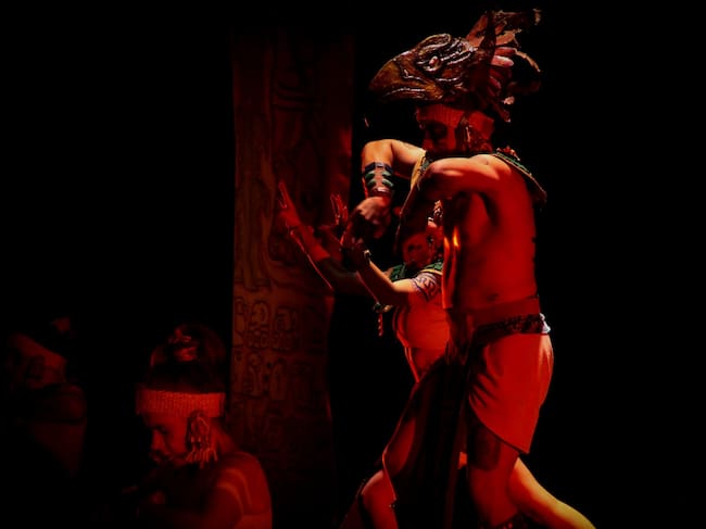 Actuación de la obra "El Popol Vuh"