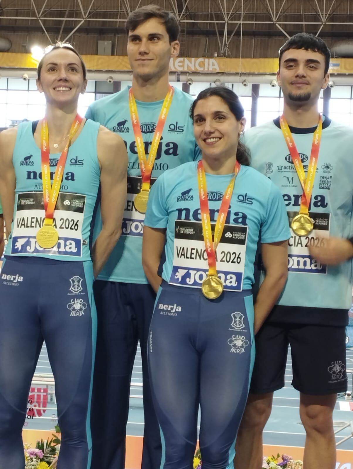 El equipo del Trops-Cueva de Nerja de relevo mixto de 4x400 metros, campeón de España