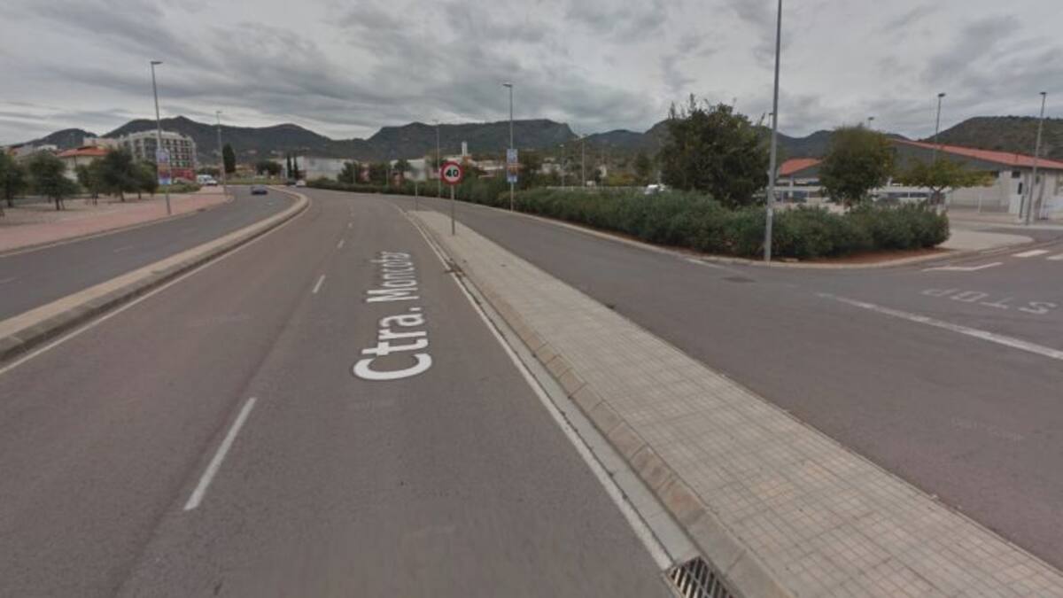 Atropellado un niño de 9 años al correr detrás de una pelota en la CV-226