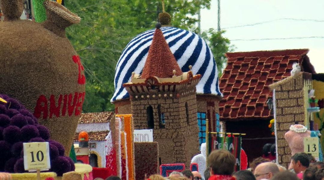 Foto de archivo de la cabalgata de las fiestas de San Isidro