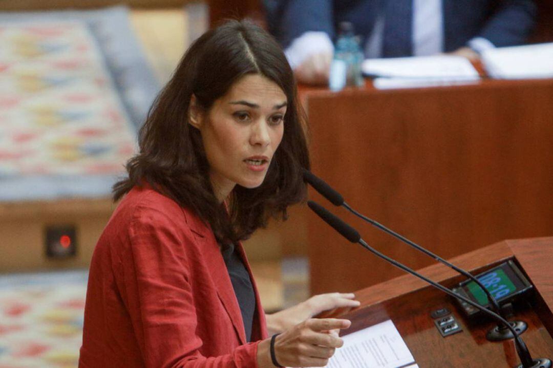 Isabel Serra durante una sesión de la Asamblea de Madrid. (Archivo)