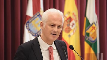 Hermoso de Mendoza se va