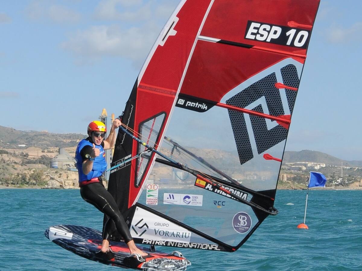 El malagueño Antonio Medina vence imbatido después de cinco pruebas en la Copa de Andalucía de iQFOil