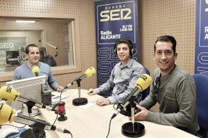 David Matilla y Sergio Morales componentes de la Tuna de la Facultad de Derecho de la Universidad de Alicante