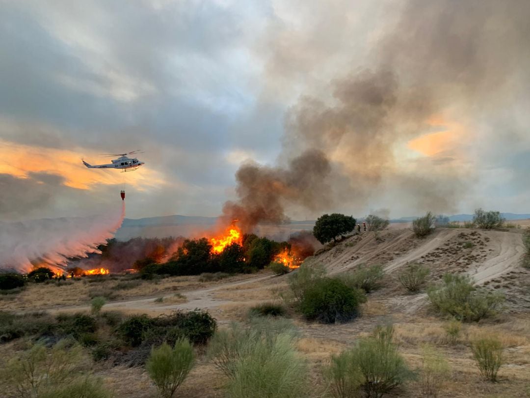 Incendio en el Camino de los Morales