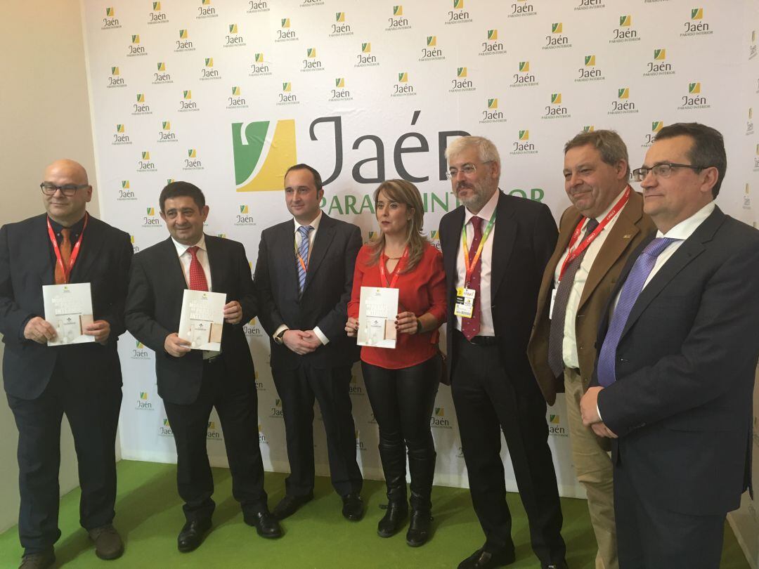 Presentación de la guía en Fitur.