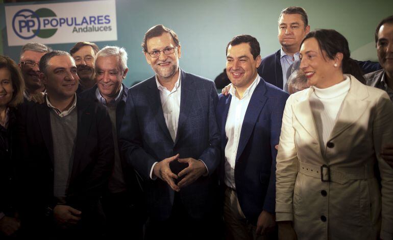 Mariano Rajoy, con líderes del PP en Cordoba