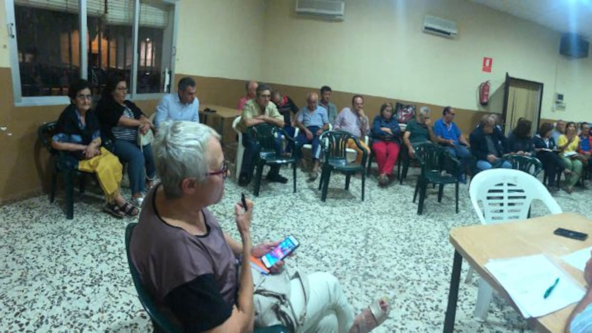 Tobarra y comarca se oponen a la instalación de una granja de cerdos