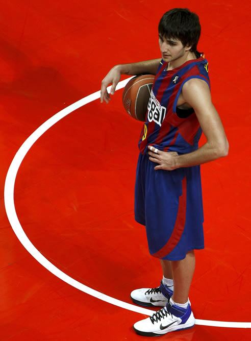 El base del Regal FC Barcelona Ricky Rubio durante el partido de cuartos de final de la Copa del Rey