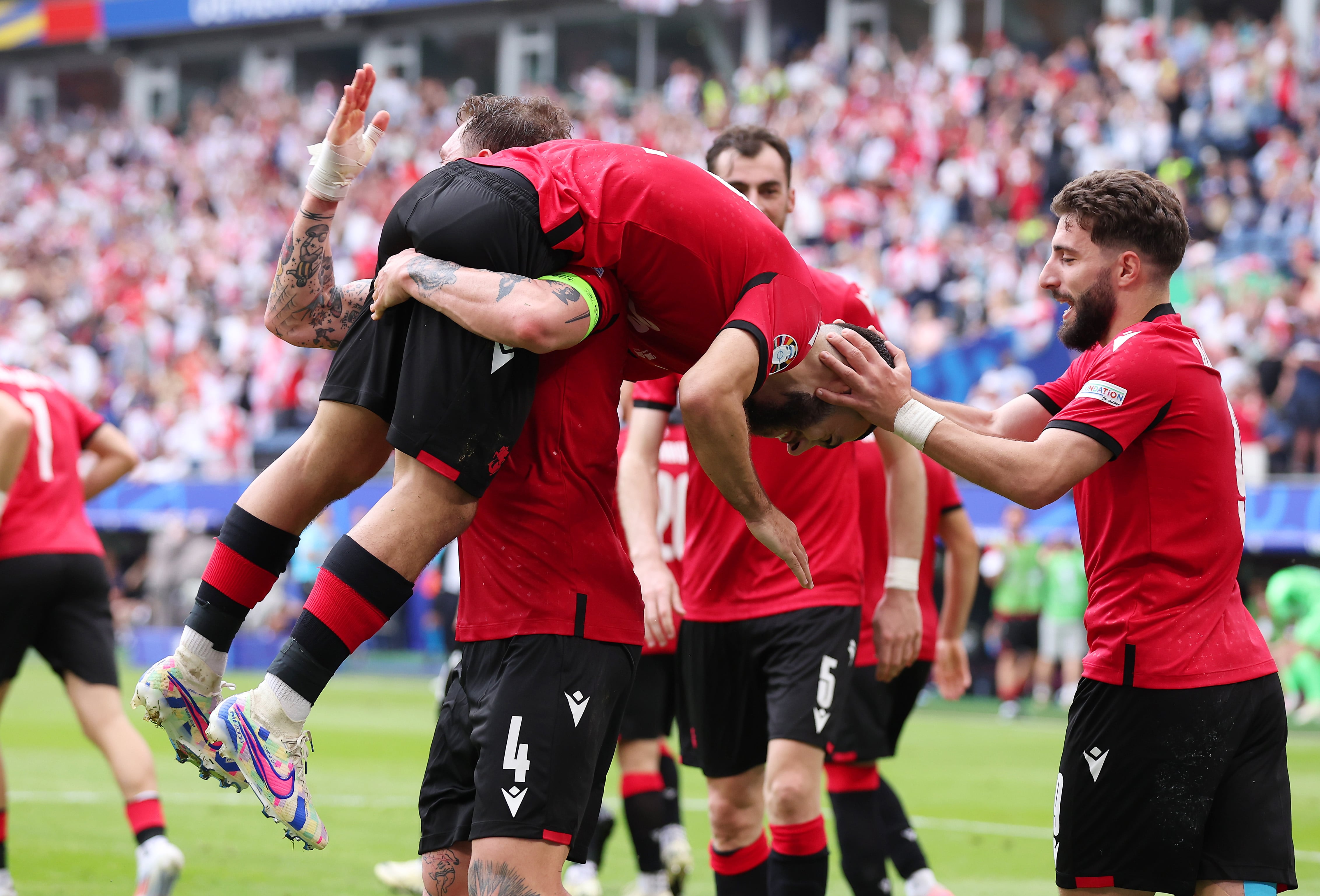 Georgia celebra uno de sus goles en la Euro 2024