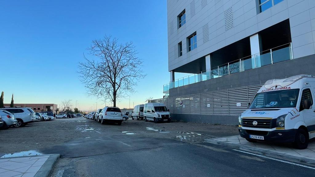 Estado actual de la calle Canarias en el entorno del centro de salud del Bulevar.