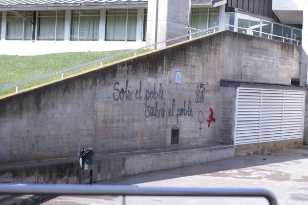 Pintadas en la Universidad de Barcelona.