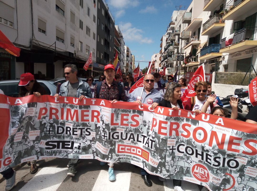 Los líderes sindicales en un primero de mayo 