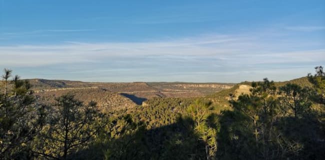 Vista de la Serranía de Cuenca desde el paraje de la Piedra Yunque.