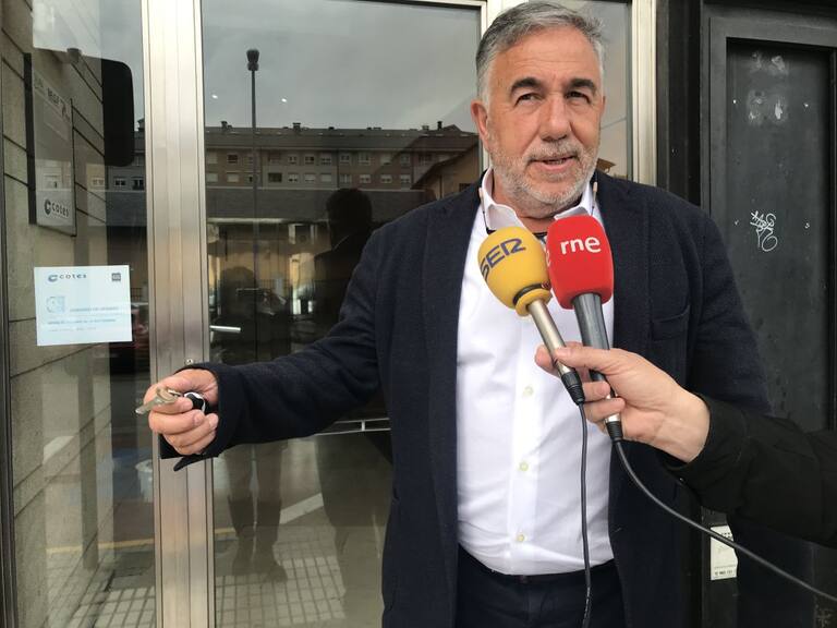 El máximo mandatario del club se pone en marcha para preparar la próxima temporada.