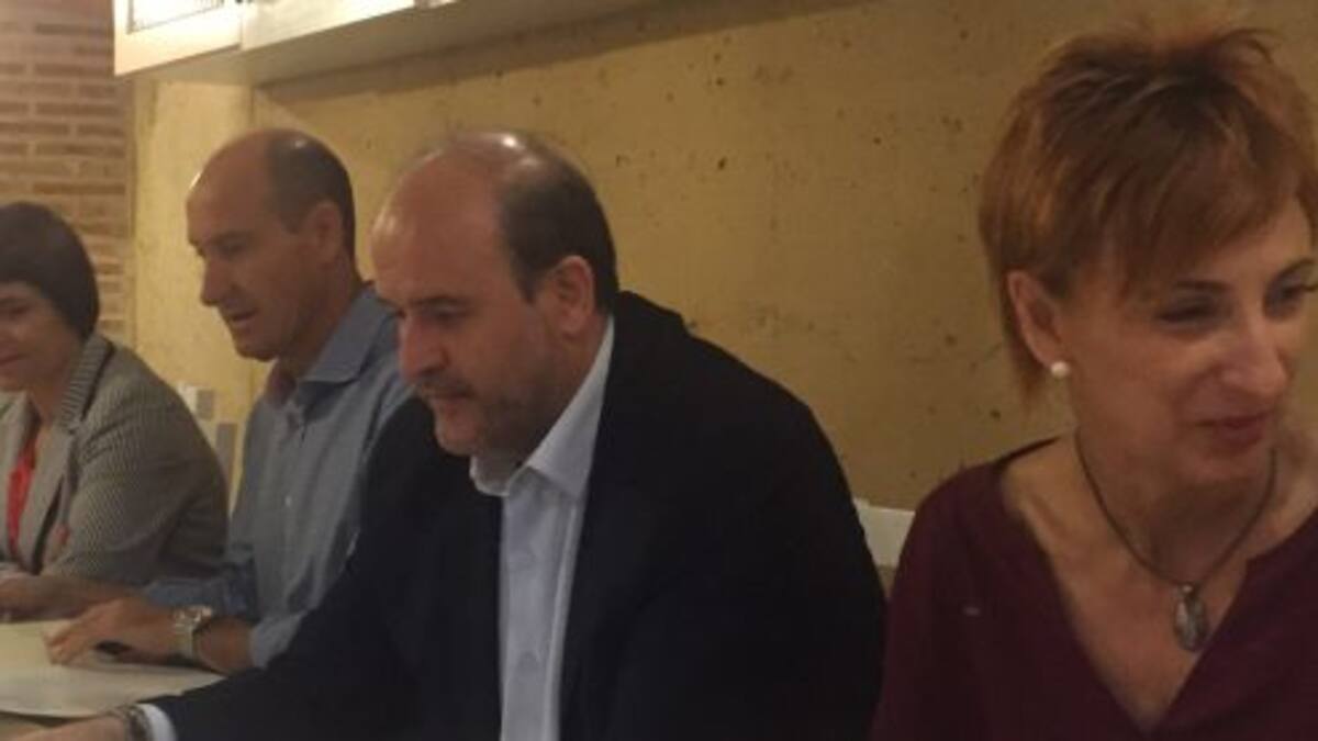 "La mejor garantía de que no se construya el ATC es que gobierne el PSOE"