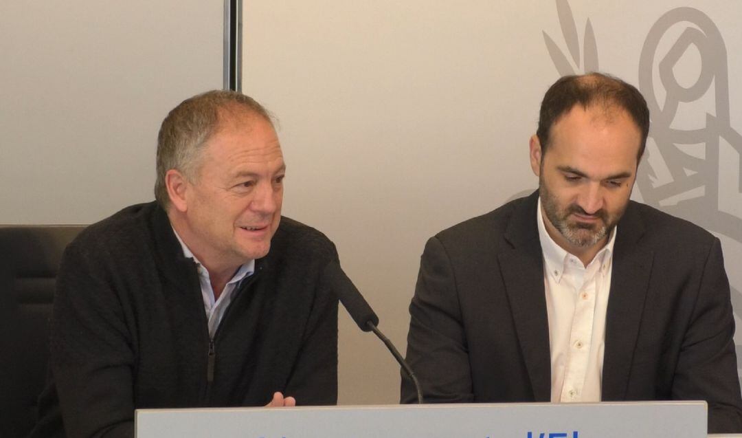 El concejal de Sanidad, Carlos Sánchez con José Esquitino en la presentación del congreso sobre sexo